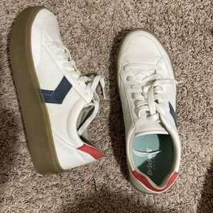 Dr. Scholls Madison lace sneaker size 7